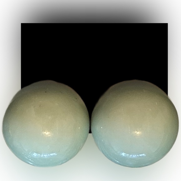 Vintage Collection 2 Mint Green Acrylic Earrings Nwots - Picture 6 of 7